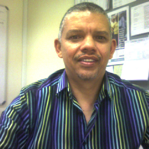 Lawrence Reynolds Photo 11