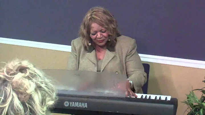 Zenobia Smith Photo 26