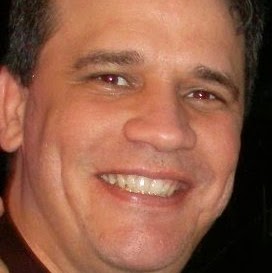 Jorge Flores Photo 25