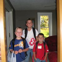 Julie Leuthold Photo 3