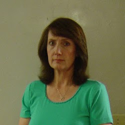 Julie Kelso Photo 10