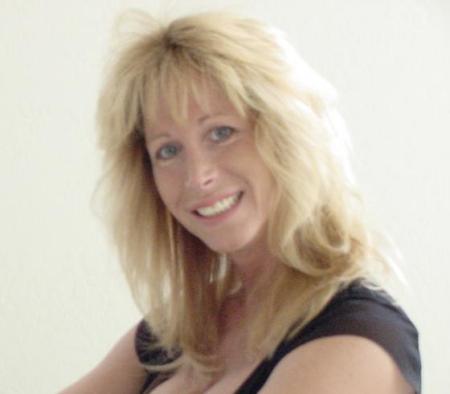 Patricia Dee Photo 10
