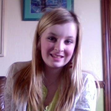 Alice Lewis Photo 10
