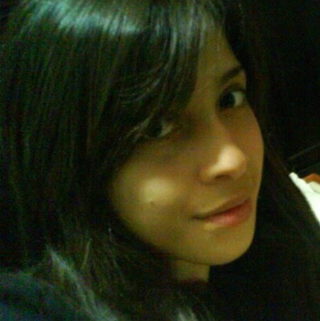 Isabel Gonzales Photo 15