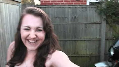Louise Thacker Photo 21