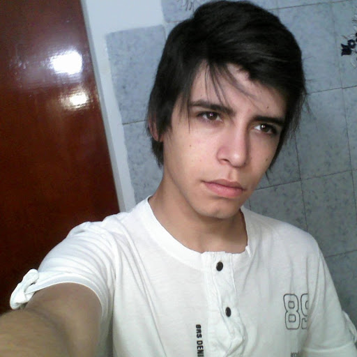 Eric Garay Photo 9