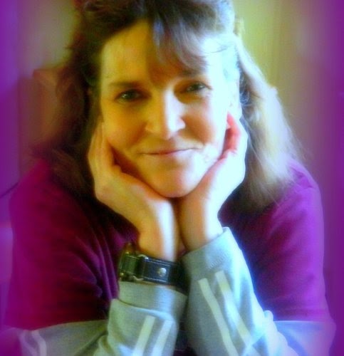 Naomi Fuller Photo 14