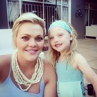 Louise Muller Photo 8