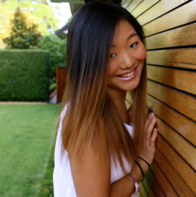 Molly Bevan Photo 5