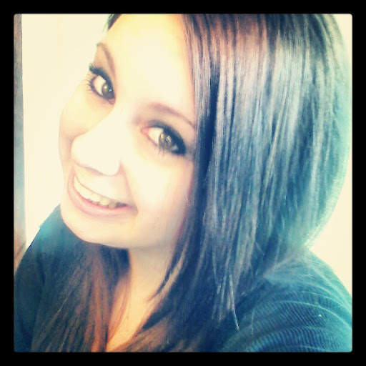 Jessica Huddleston Photo 16