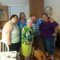 Rachel Haskell Photo 7