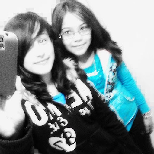 Yvette Quiroz Photo 10