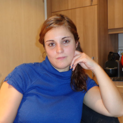 Claudia Ribeiro Photo 13