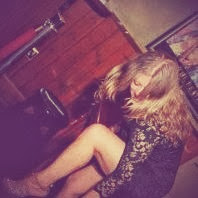 Samantha John Photo 10