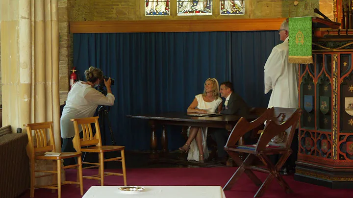 Mark Crossland Photo 24
