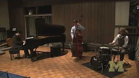 Geri Blackwell Photo 6