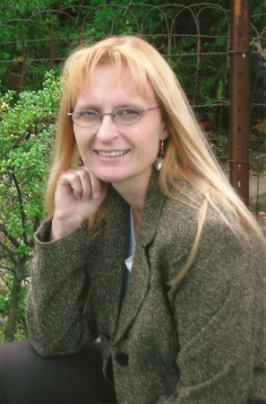 Allison Nicholson Photo 18