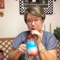 Sandy Tucker Photo 4