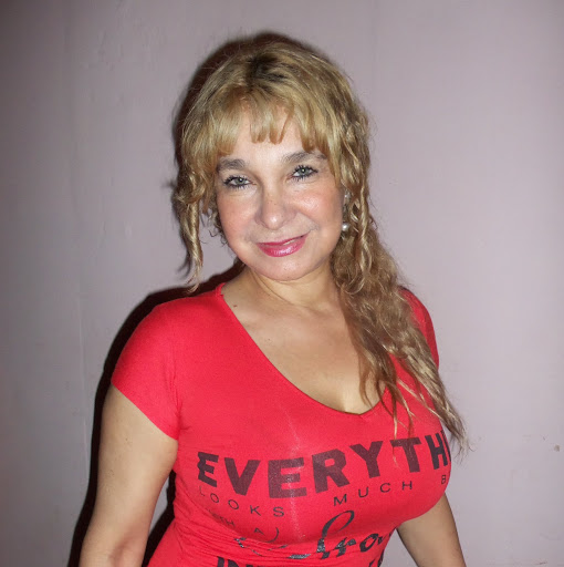 Dora Caceres Photo 7