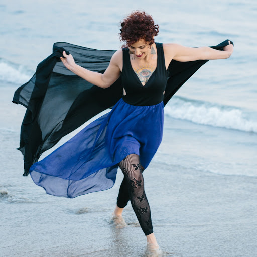 Adrienne Peters Photo 16