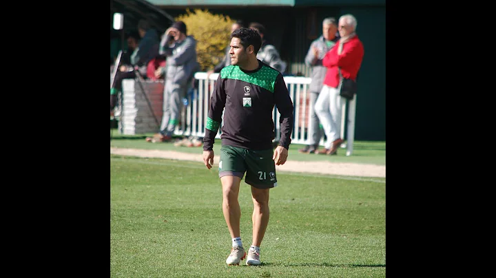 Daniel Villalva Photo 23