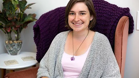Sarah Betz Photo 32