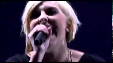 Julie Toms Photo 16