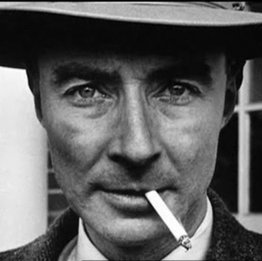 Robert Oppenheimer Photo 11