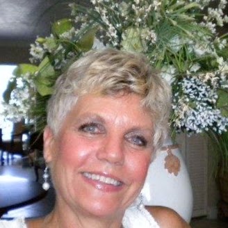 Susan Diamond Photo 16