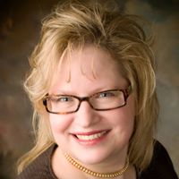 Laura Merz Photo 5