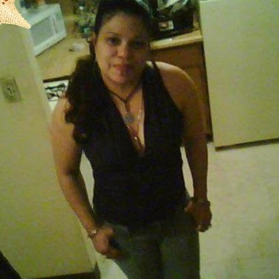 Maggie Lopez Photo 10