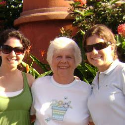 Suzanne Bradley Photo 15
