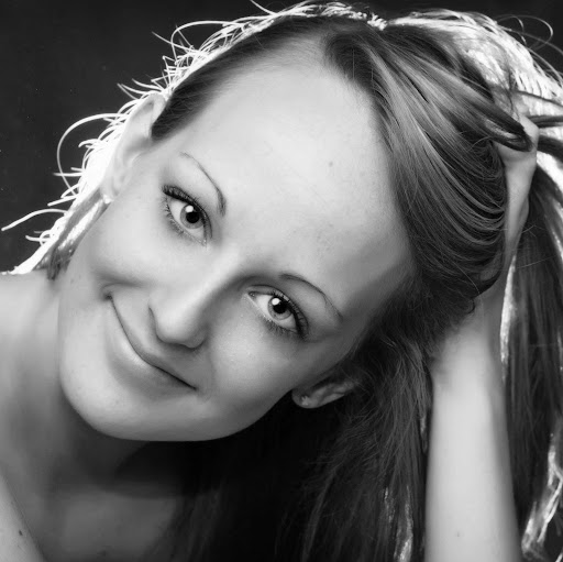 Kelly Finnegan Photo 16