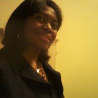 Elizabeth Obie Photo 2