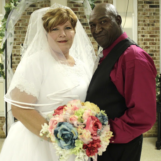 Kay Griffin Photo 13