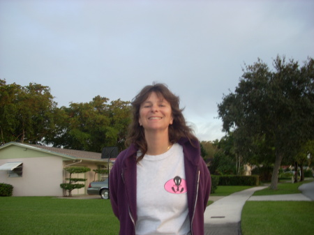 Suzanne Frank Photo 18