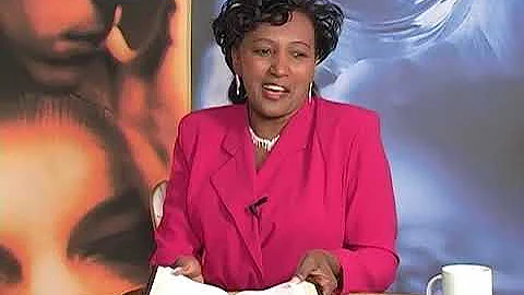 Loretta Davis Photo 34