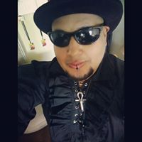 Carlos Valles Photo 5