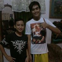 Kenneth Gomez Photo 6