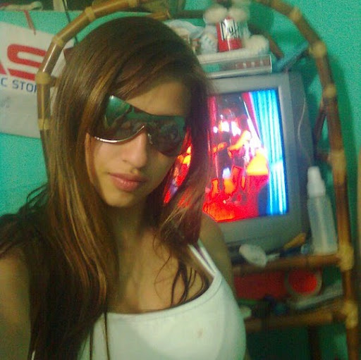 Lorena Barrera Photo 14