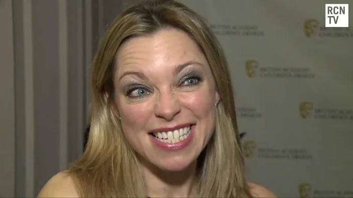 Sarah Alexander Photo 47
