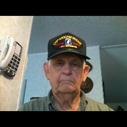 Robert Hanshaw Photo 9