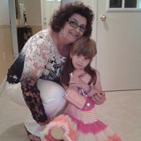 Laura Alves Photo 4