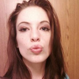 Emily Willard Photo 12