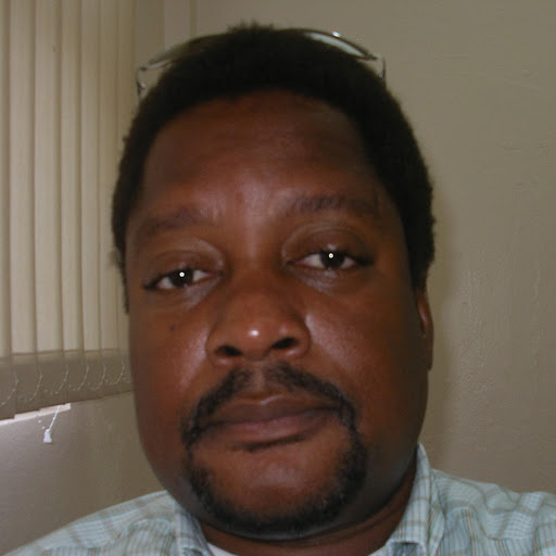 Desmond Francis Photo 11