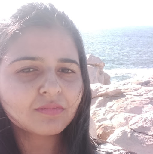 Neha Mehta Photo 13