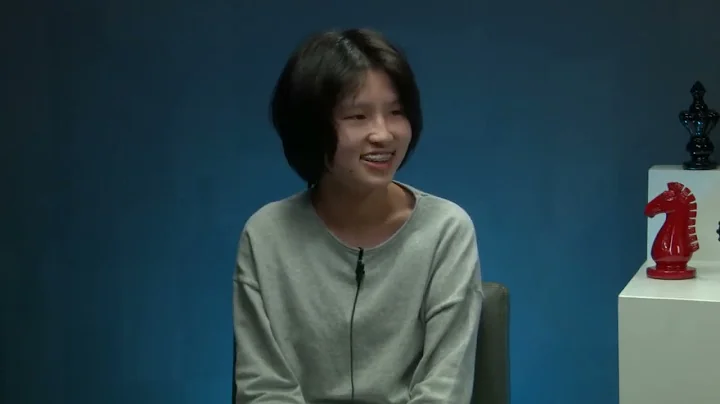 Rui Yang Photo 25