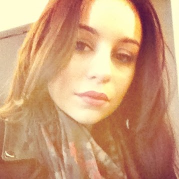 Laura Line Photo 10