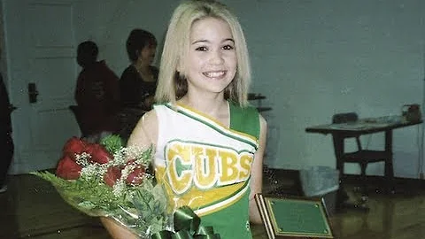 Victoria Emmons Photo 15