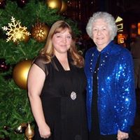 Evelyn Lambert Photo 6
